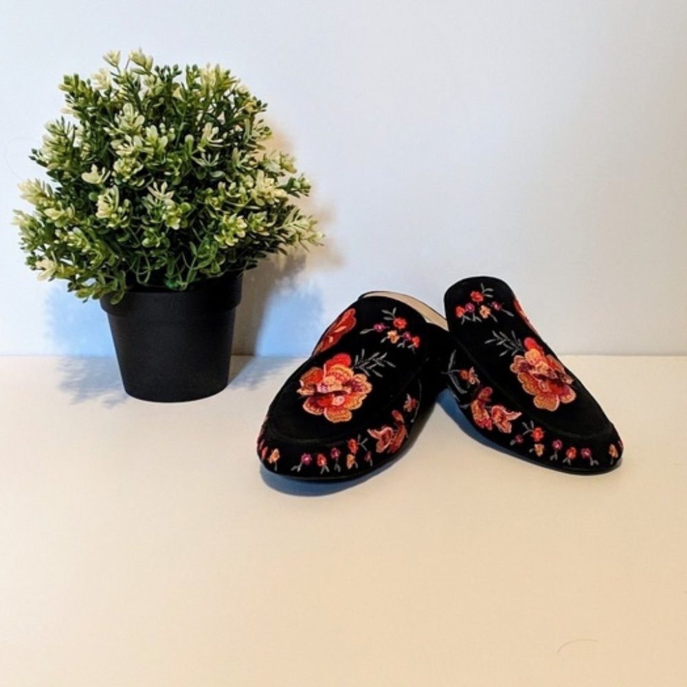 INC Embroidered Shoes 7.5